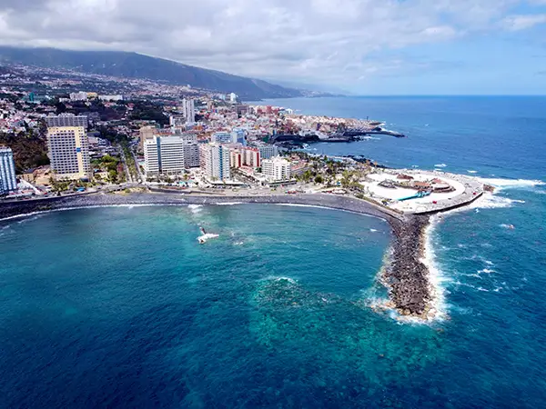 Puerto de la Cruz has some amazing artifical rock pools created by the most famous Canarian artist and designer: Cesar Manriques